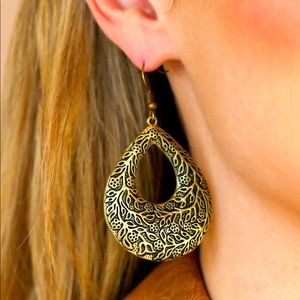Flirtatiously Flourishing - Brass Earrings